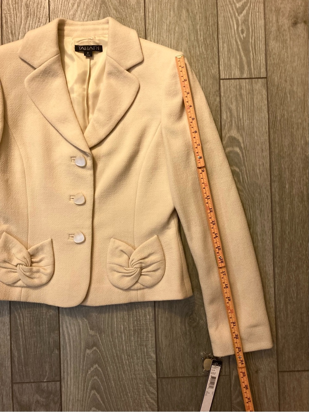 Tahari Butter Yellow Wool Skirt Suit Blazer with Twist Pocket Detail NWT - Picture 10 of 13